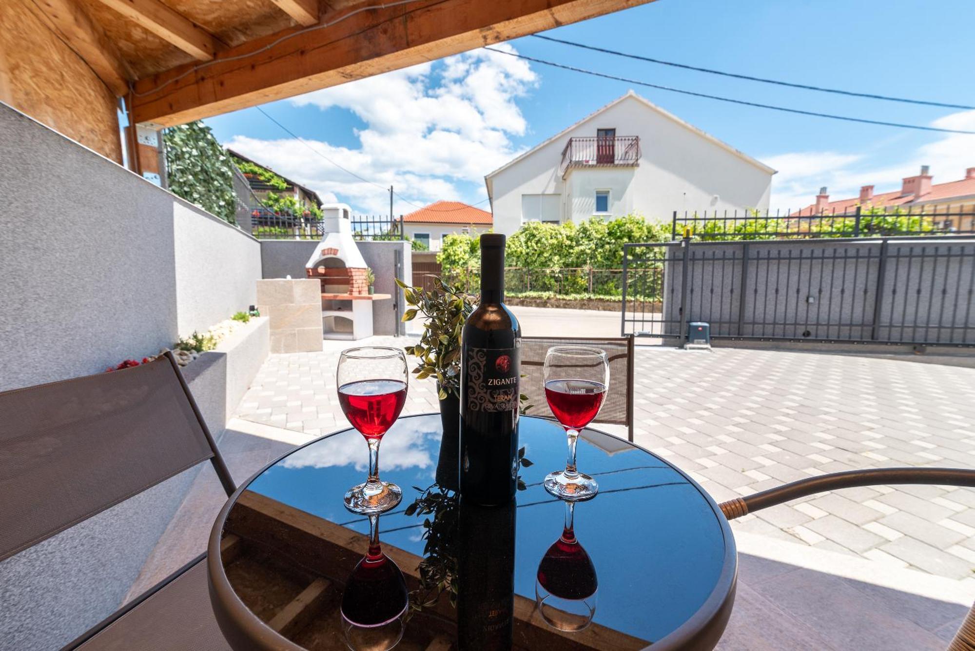 Apartman Dino Trogir Luaran gambar
