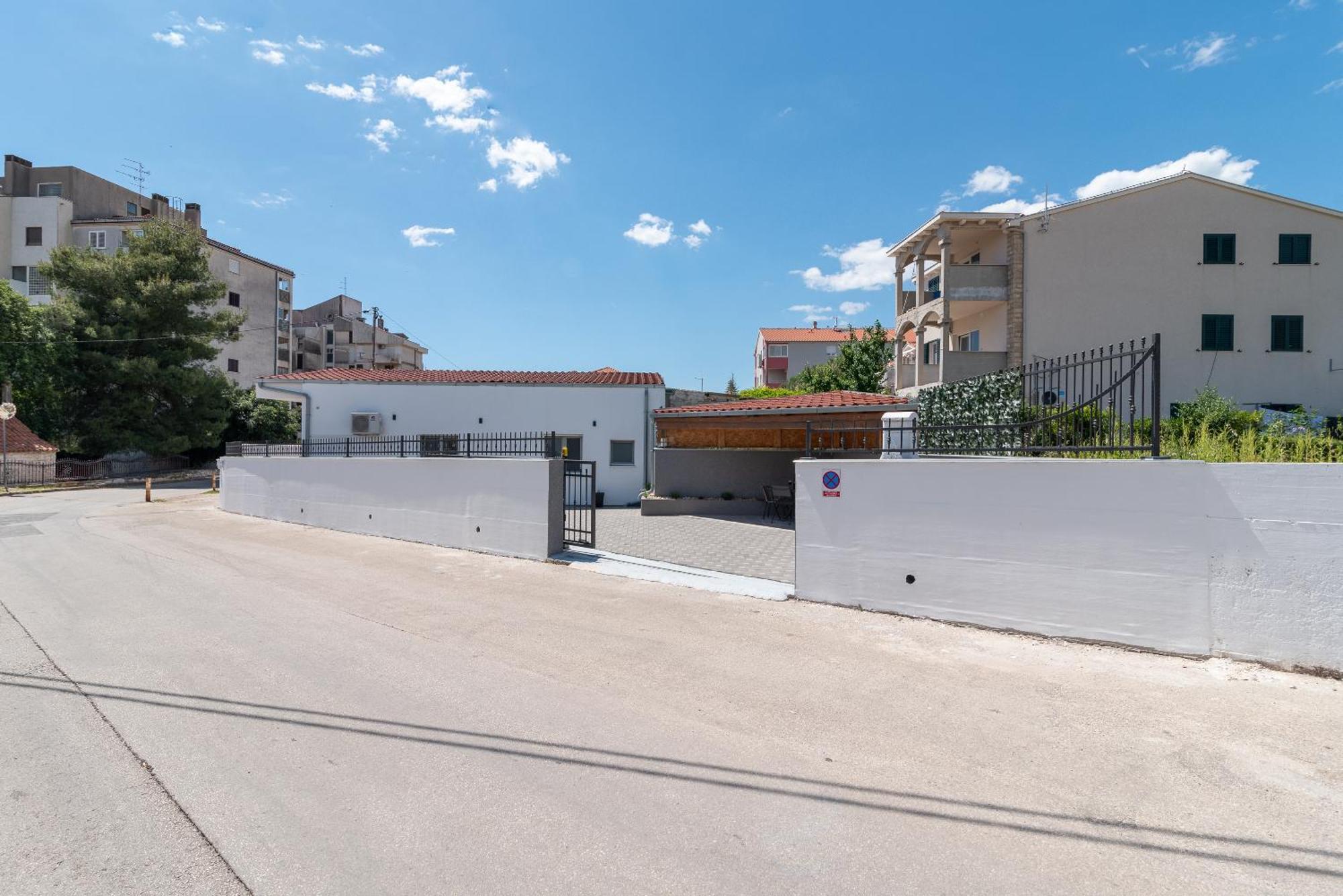 Apartman Dino Trogir Luaran gambar