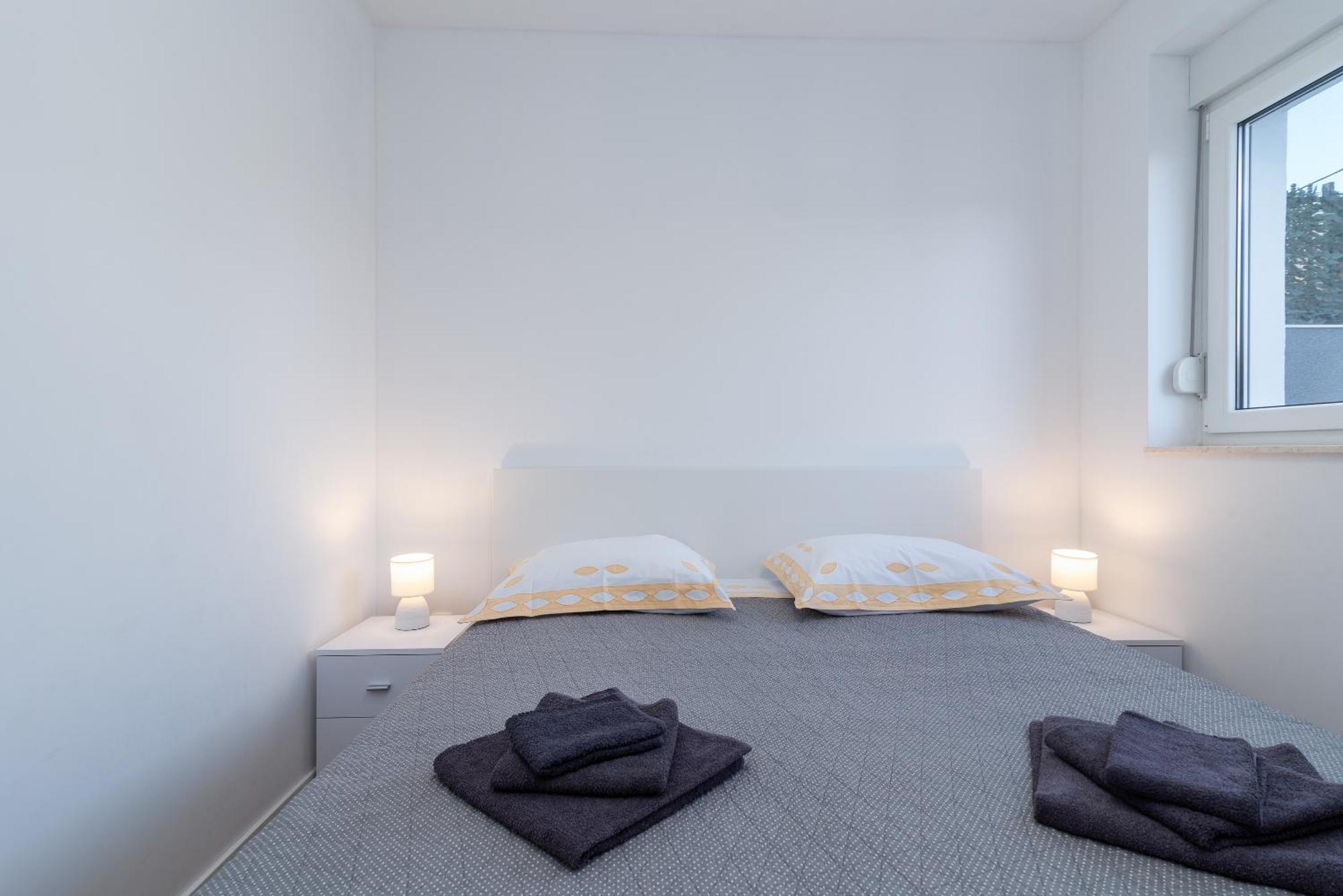 Apartman Dino Trogir Luaran gambar